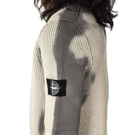 This Stone Island Knit Sweater Changes Colors When Exposed to the Cold