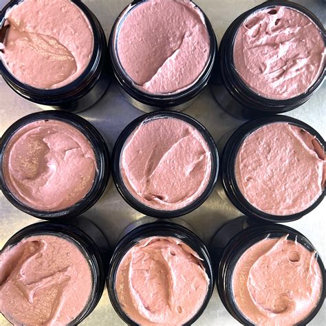 HydraGlow Rose Pink Clay Spa Facial – Plume