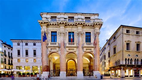 vicenza vacations  package save    expedia
