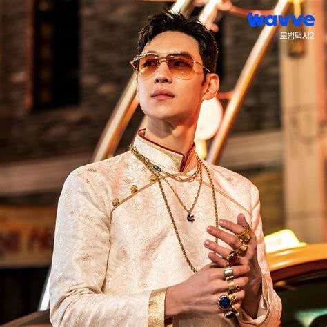 stills added   korean drama taxi driver  taxi
