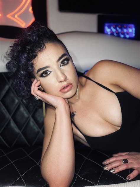 This Kylee DeWeese OnlyFans Detail Will Shock You Image 20