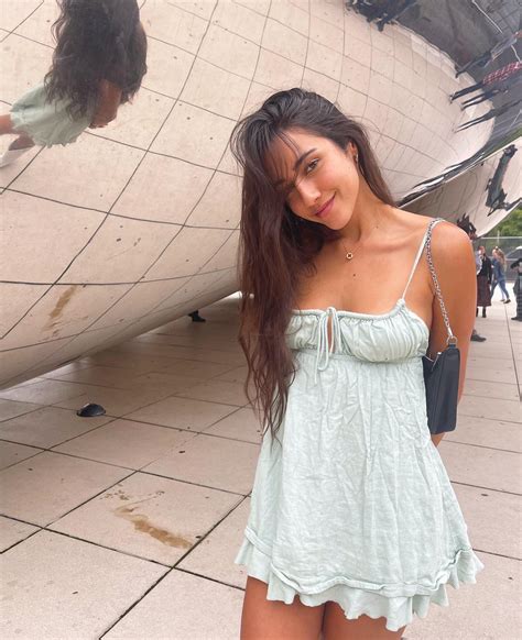 Izzy Green Bio, Age, Career, Net Worth, Height, Education,