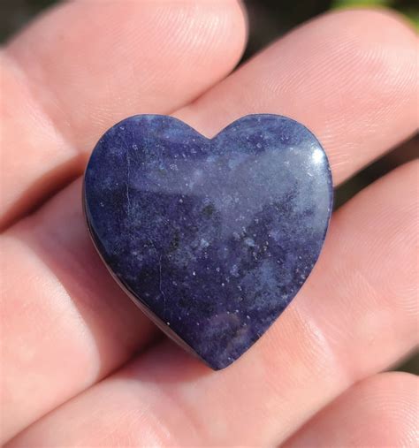 Dumortierite: What to Cut - Rock & Gem Magazine