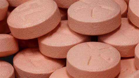 New drug improves on standard blood thinner Plavix