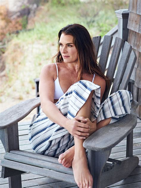 Brooke Shields's feet
