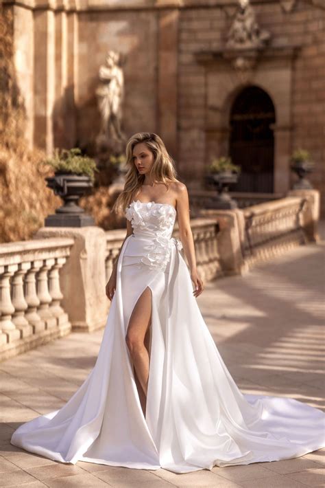 love dress  iras bridal studio