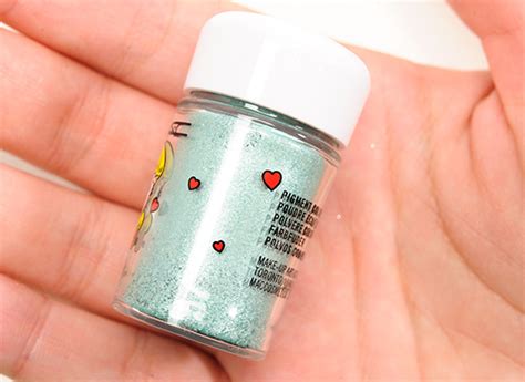 MAC Lucky in Love Pigment Review & Swatches