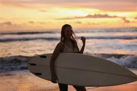 Reef Surf Girls