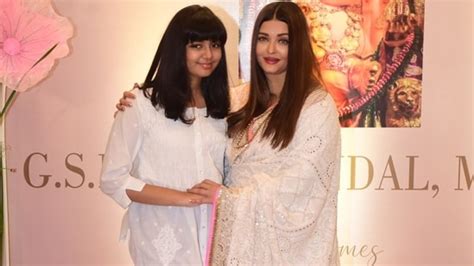 Aishwarya Rai stuns in white, cuts birthday cake with daughter Aaradhya ...