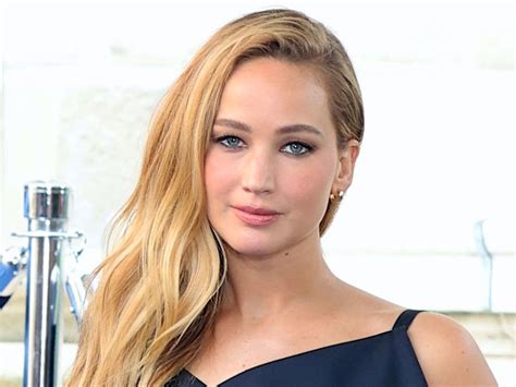 jennifer lawrence  wore   practical version   lbd