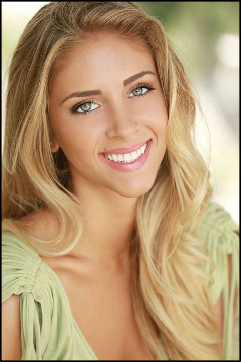 Pictures of Brie Gabrielle