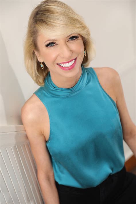 Amy Cuddy - SpeakersOffice