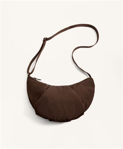 Quilted crossbody bag | OYSHO United Kingdom