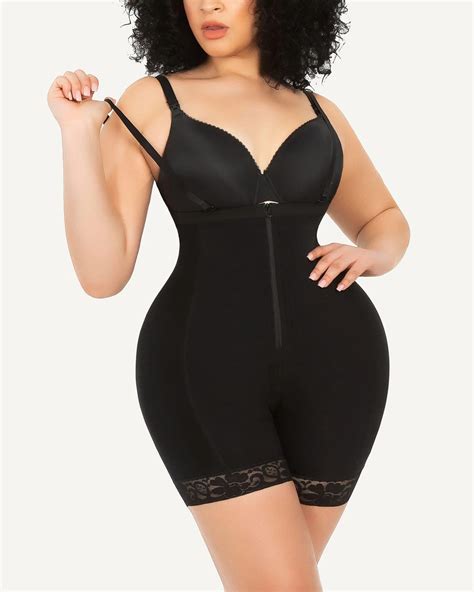 The Secret to Looking Flawless: Why Every Woman Needs to Wear a