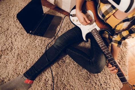 cours de guitare electrique  acoustique personnalises  domicile