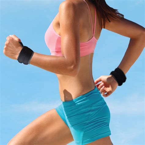 Snapklik.com : Nicole Miller Wrist Weight Sets Thumblock Hand Weights