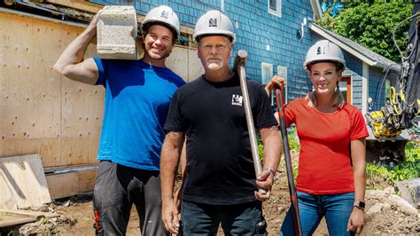 ‘Holmes Family Rescue’ Returns to HGTV With a Dramatic New Season