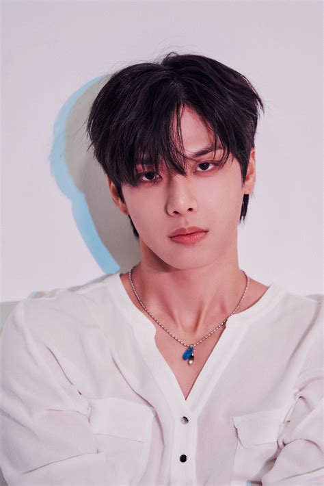 tan st album  series tan world ver concept photo  rkpop