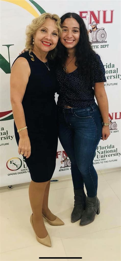 Mom or the daughter : r/milf