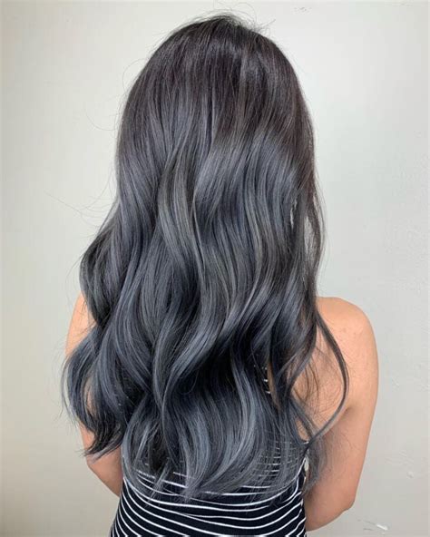 Cabelo Castanho Escuro Acinzentado