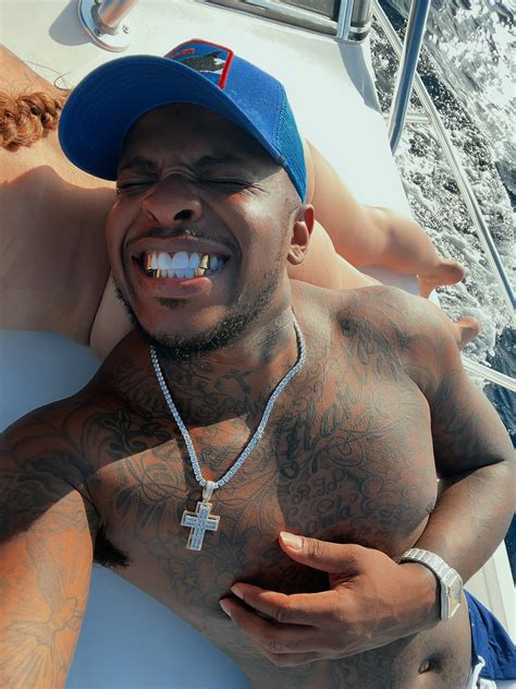 Gigi T on Twitter: "RT @golddimesinc: I THINK IMA STAY AH EXTRA DAY 🌴🌞🌴