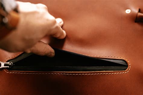 CASE Folio on Behance