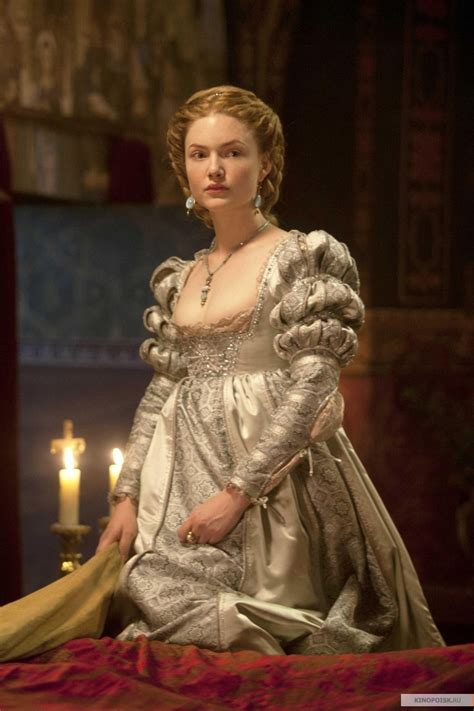 Lucrezia Borgia - Holliday Grainger in The Borgias, set between 1492 ...