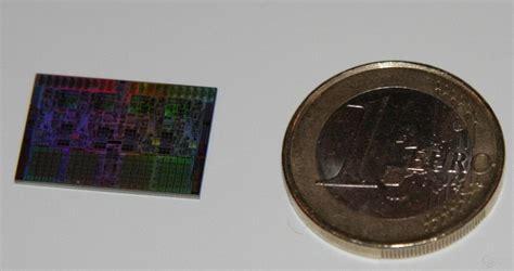 Intel Nehalem die shots - GeForce Forums