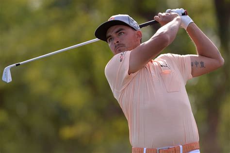 Rickie Fowler's new irons work pretty good for charity - Sports ...