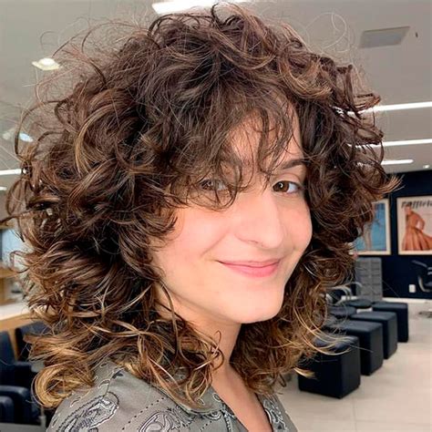Cabelo Cacheado Corte