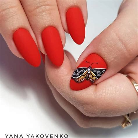 Pin oleh Кристина Амадаева di маникюр