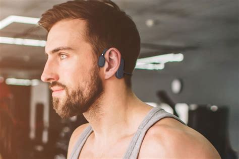 Workout and jam to music with these $34 open-ear wireless headphones | Popular Science