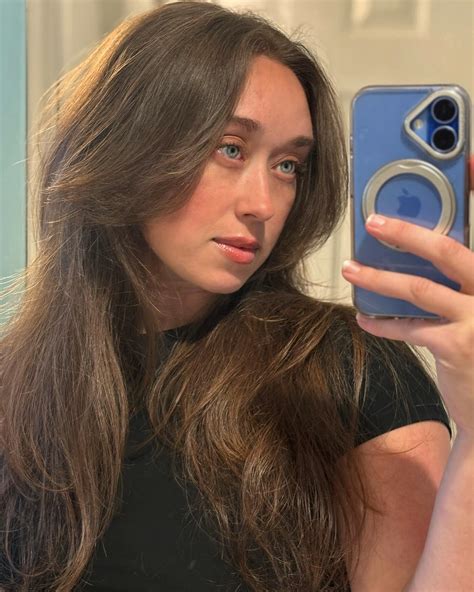 Ella Kaye (@itsellakaye) • Instagram photos and videos