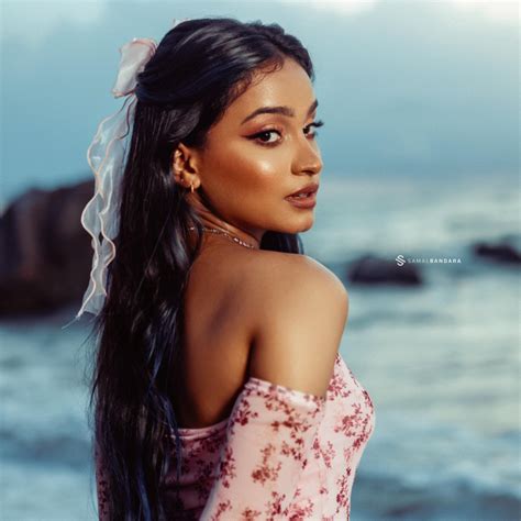 Pov: you are the main character and you knew it🥹♥️ and she’s wearing