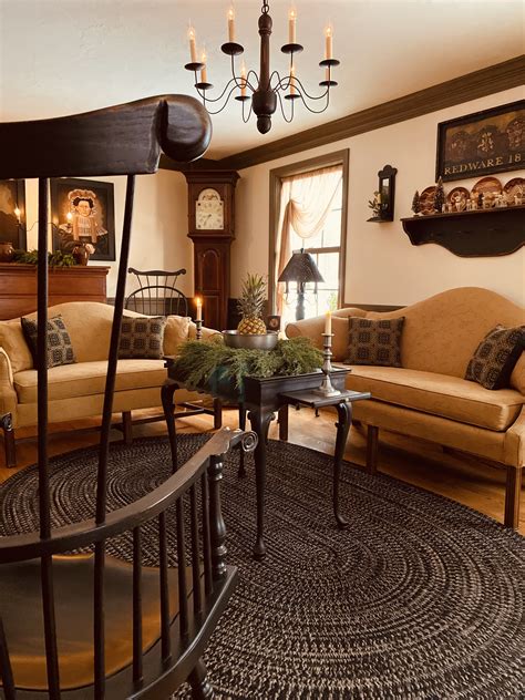 Cozy Colonial Living Room Decor