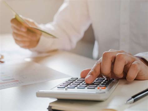 fixed  floating charges clarke bell