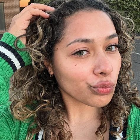 𝐂𝐀𝐓𝐀𝐋𝐈𝐍𝐀 (@catalinainfluences) • Threads, Say more