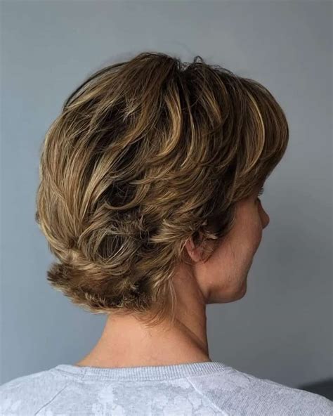 hottest flip hairstyles  women   hair flip flippy hair