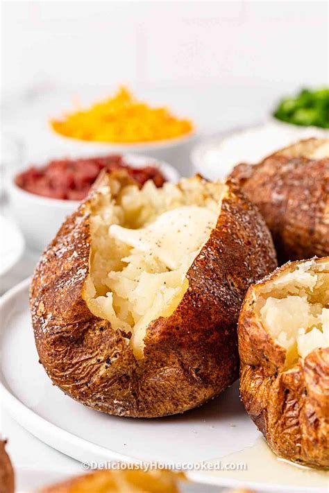 Oven baked potatoes - Deliciously Home Cooked