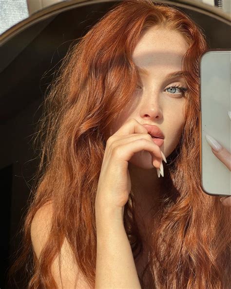 Stella ♡ adlı kullanıcının Girlss ♡ panosundaki Pin | Doğal saç boyama ...
