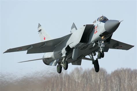 "MiG-31 REPLACEMENT WILL BE ABLE TO OPERATE IN SPACE AND WILL BE ...