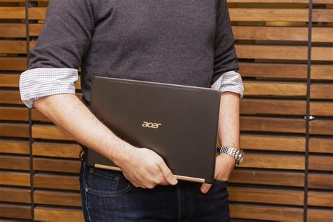 Acer Swift 7 (pictures) - CNET