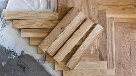choose   direction  lay   hardwood flooring