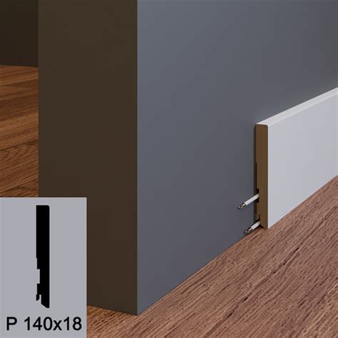 Плинтус напольный MDF эмаль Ofram P 140х18 мм (погонный метр) белый ...
