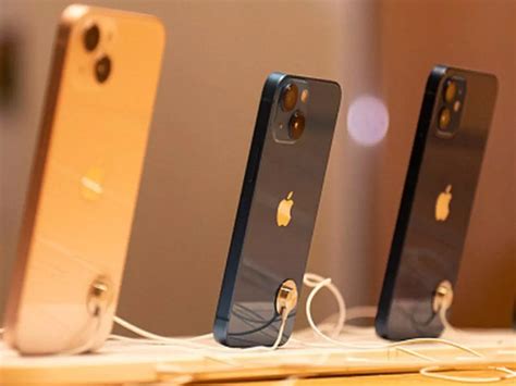 iPhone Maker Foxconn's Billionaire Founder Announces Presidency Run