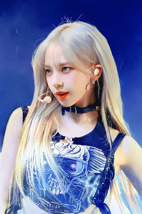 230411 aespa Karina - K-VERSE | kpopping