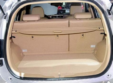 Great Wall Haval H2 Photos and Specs. Photo: Haval H2 Great Wall how ...