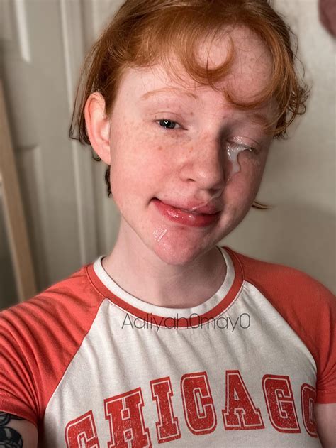Got a new load on my face so happy : r/cumfetish