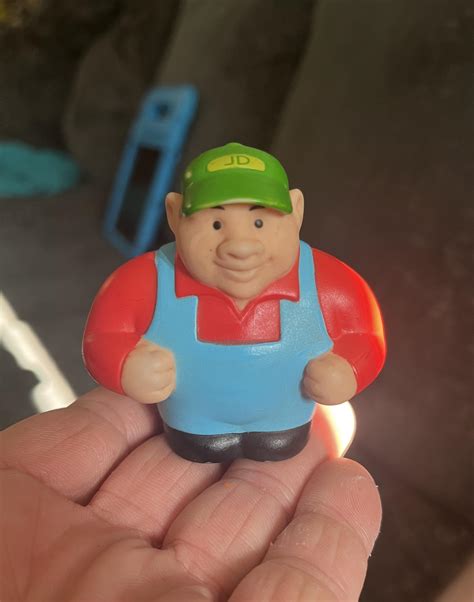 It ain’t much, but it’s honest work : r/pic