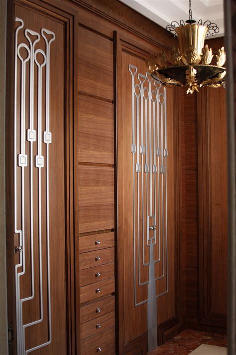 Шкафы одежные. | Home decor, Decor, Millwork